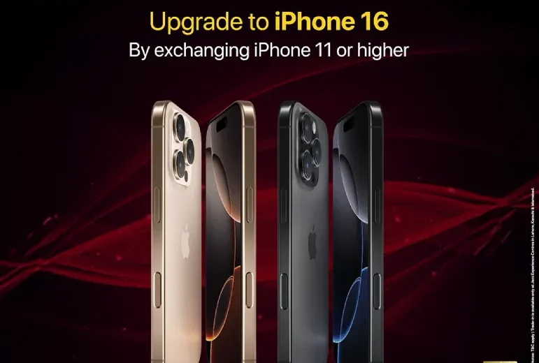 Customers trading in old iPhones at a Jazz Experience Center to upgrade to iPhone 16 under Pakistan’s first official Apple trade-in program