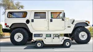 World’s largest Hummer H1 X3 on display in Dubai—measuring 46 feet long and 21 feet tall, featuring luxury interiors and drivable custom design.